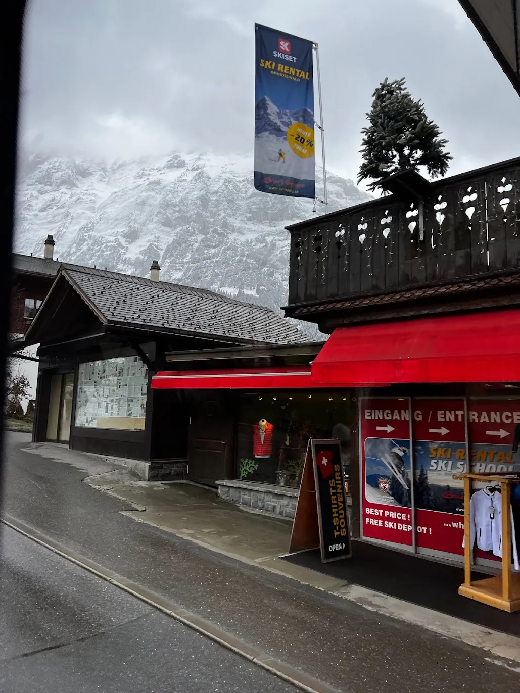 {width=30vmax;margin=auto}